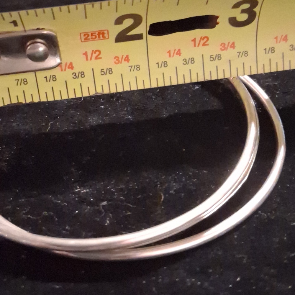 Tiffany & Co. Silver Heart Charm Bangle Bracelets. 925 Sterling Silver. - Picture 7 of 9